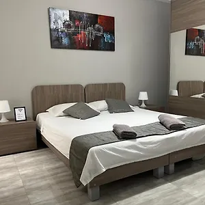 Alloggio in famiglia F7 1, Private Double With Private Bathroom In Shared Flat, Msida
